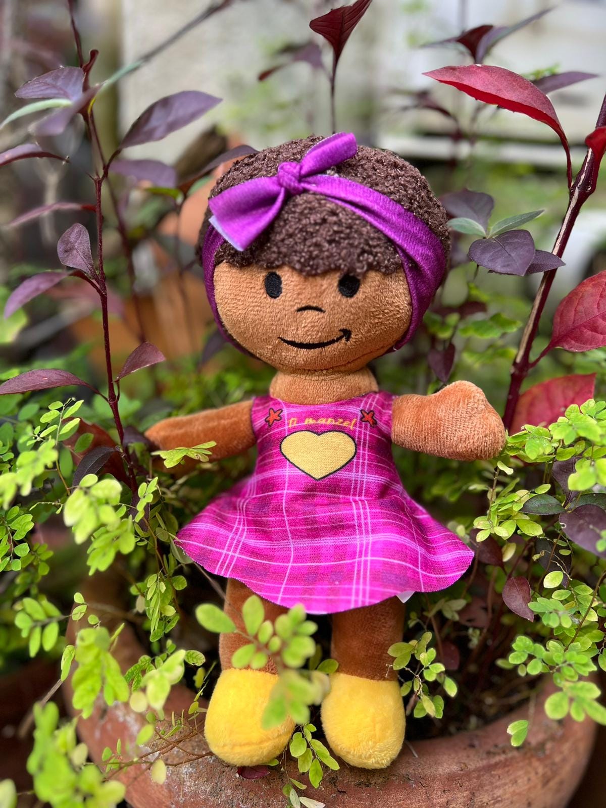 Peluche Ti Manzèl 👧🏽 L'ambitieuse aux beaux cheveux afro | Par Carla Cavéry